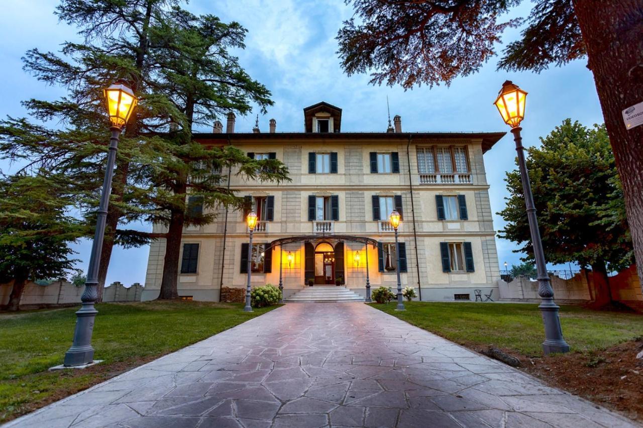 Hotel Villa La Bollina Serravalle Scrivia Bagian luar foto