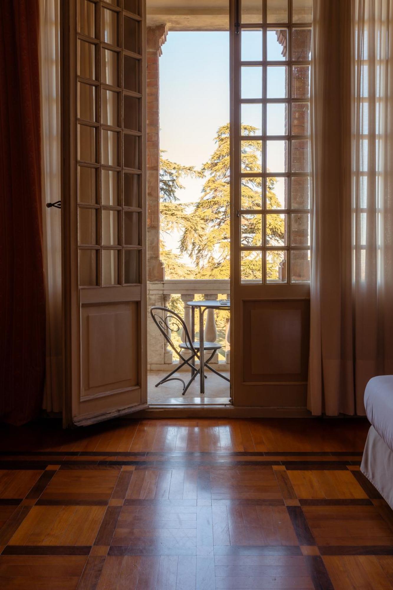 Hotel Villa La Bollina Serravalle Scrivia Bagian luar foto