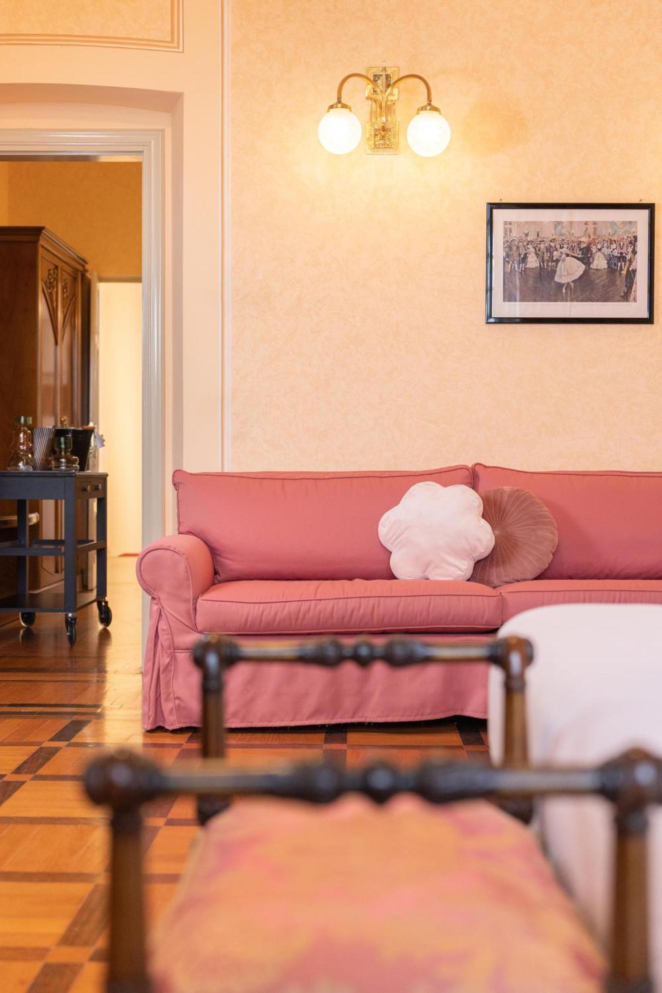 Hotel Villa La Bollina Serravalle Scrivia Bagian luar foto