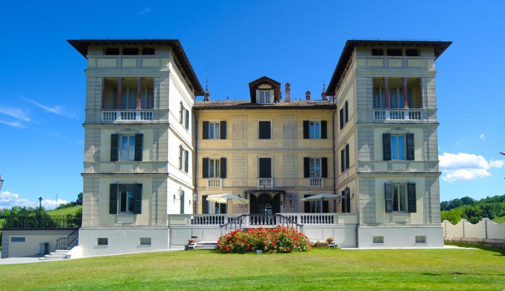 Hotel Villa La Bollina Serravalle Scrivia Bagian luar foto